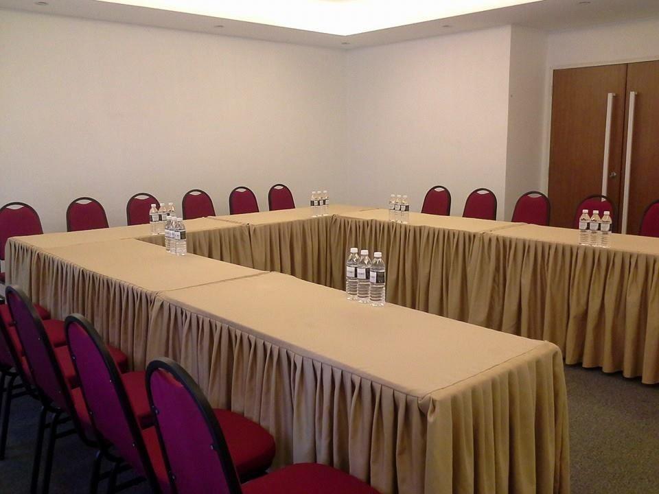 The Leverage Business Hotel - Rawang Buitenkant foto